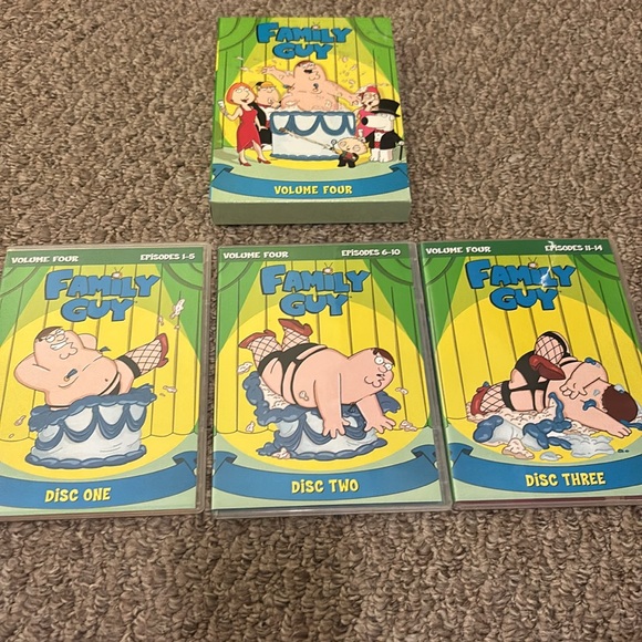 Family Guy Seasons 3, 4, 6, 7, 9 and Stewie Griffith The Untold Story - Picture 6 of 7